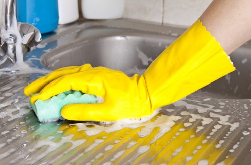 Load-based and cubic-yard cleaning rates explained for Shoreditch properties